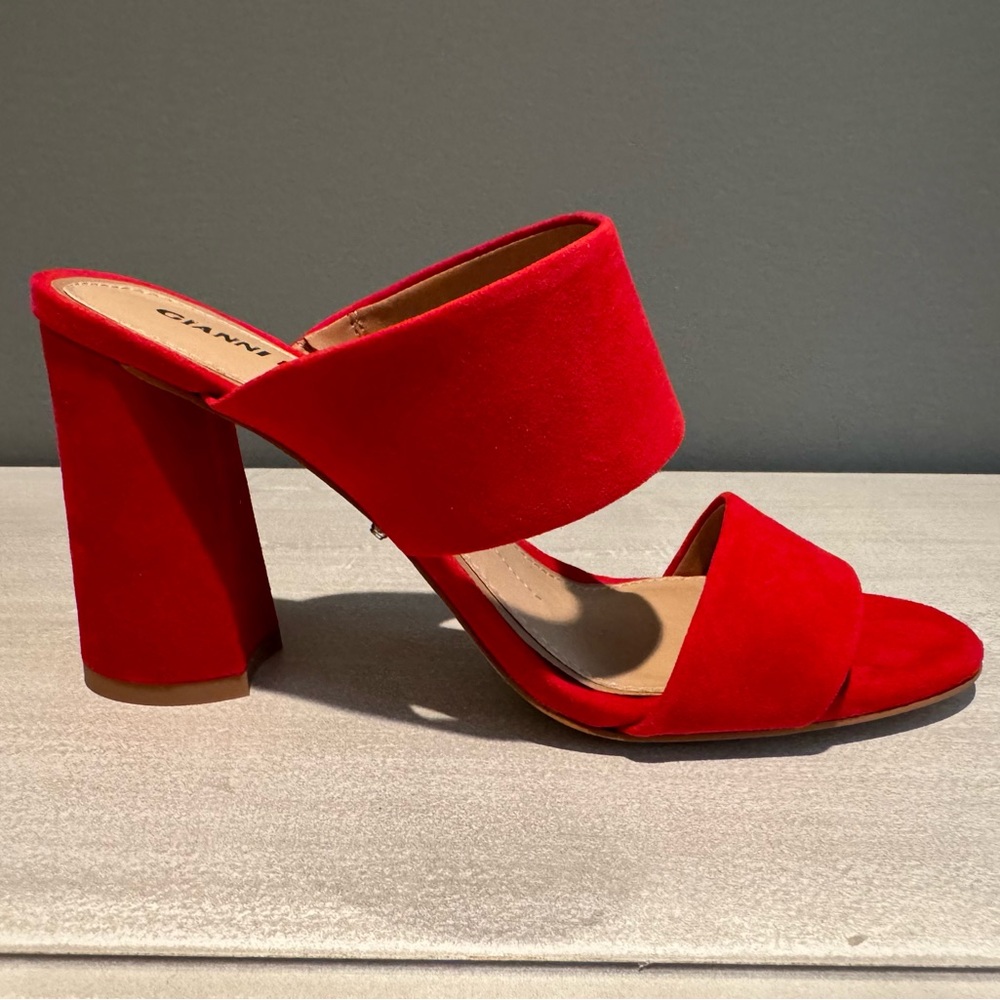 Gianni Bini Everleen Lorenz Red Suede Heel